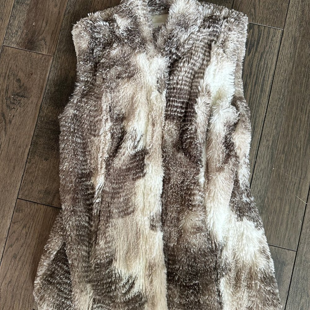 Cabi Faux Fur Vest